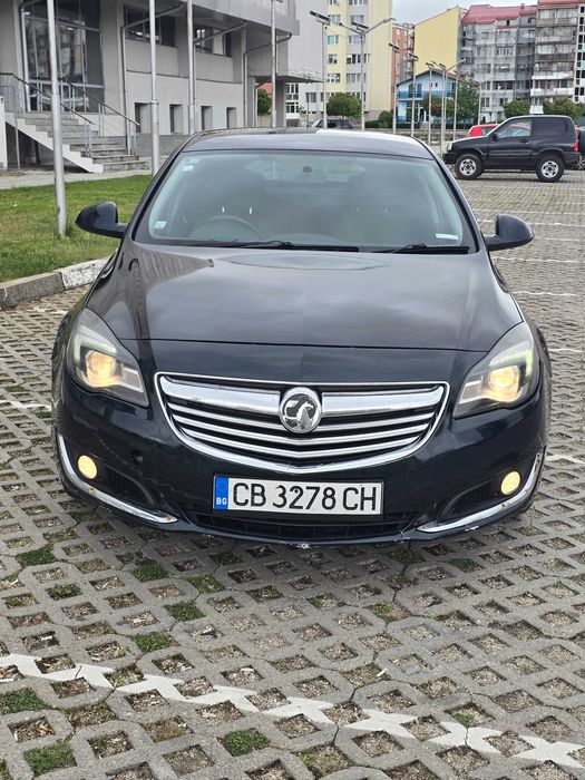 Opel Insignia 1.8 sri LPG