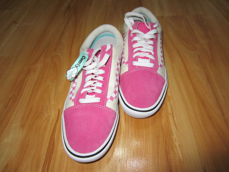 Tenisi originali dama, noi VANS COMFYCUSH, piele intoarsa,mar.39