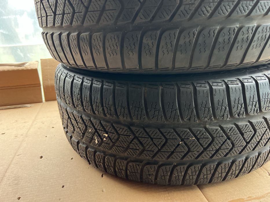245 45 R19 Set 2 Anvelope Pirelli Sottozero3