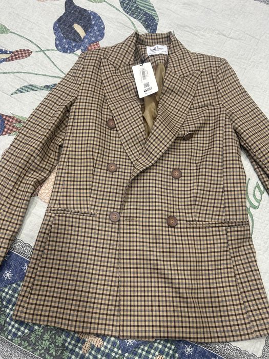 Пиджак новый 42-44 размер