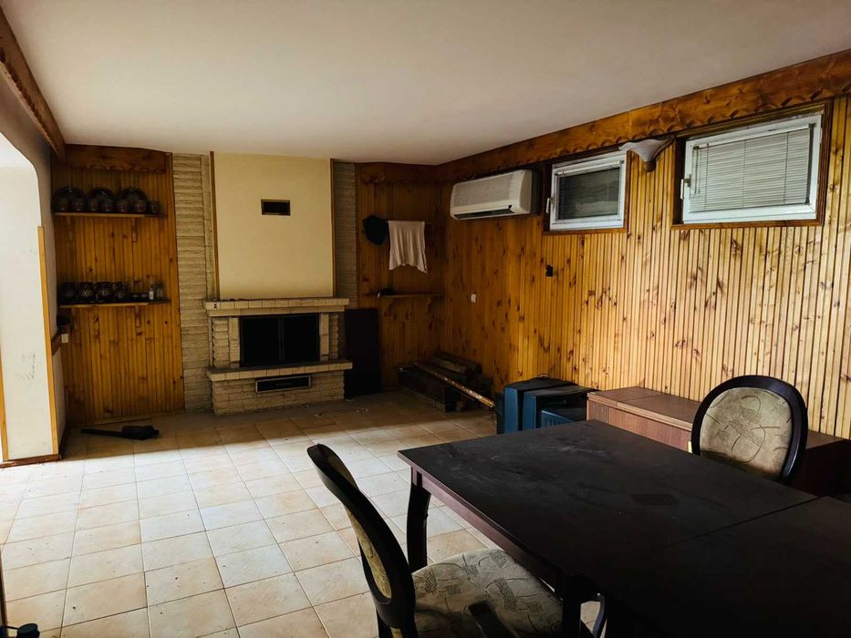 Продава се Хотел в Харманли - 544 кв.м за 589 €/кв.м - Снимка #8