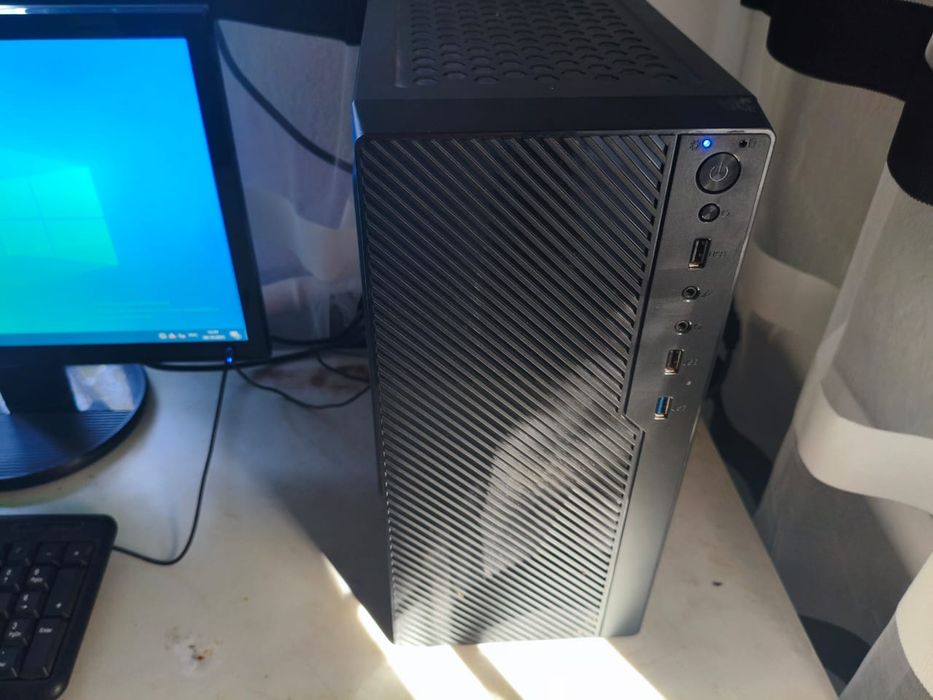 Продам компьютер офисный