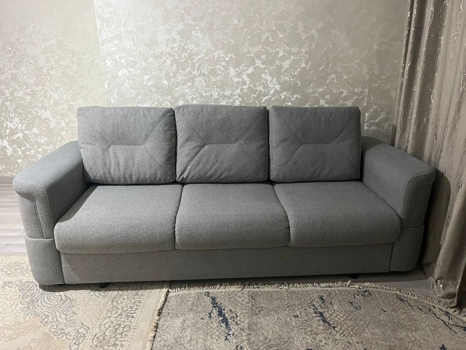 Продается мягкий диван