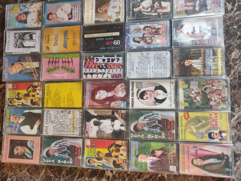 Casete audio muzica usoara si populara