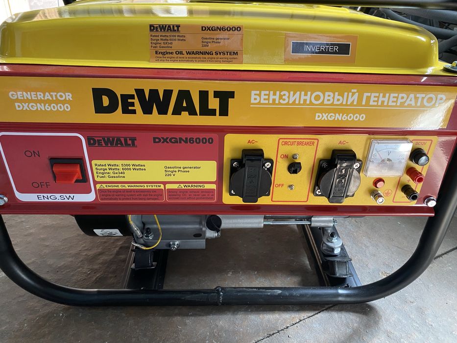Бензиновый электрический генератор DeWALT