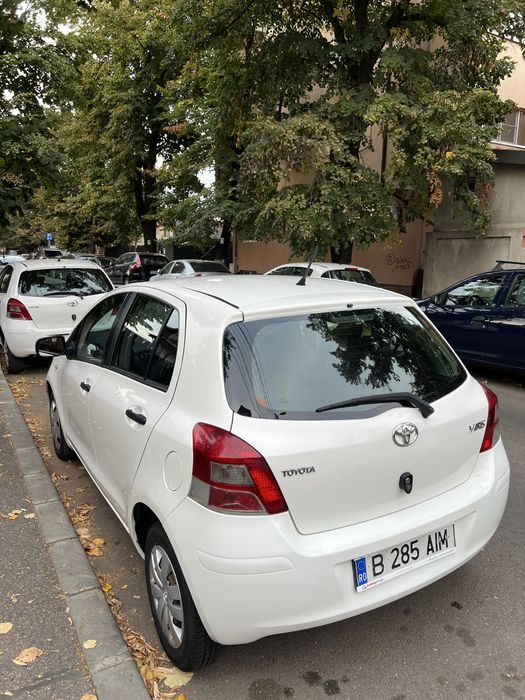 Toyota yaris 1.0 benzina 2010
