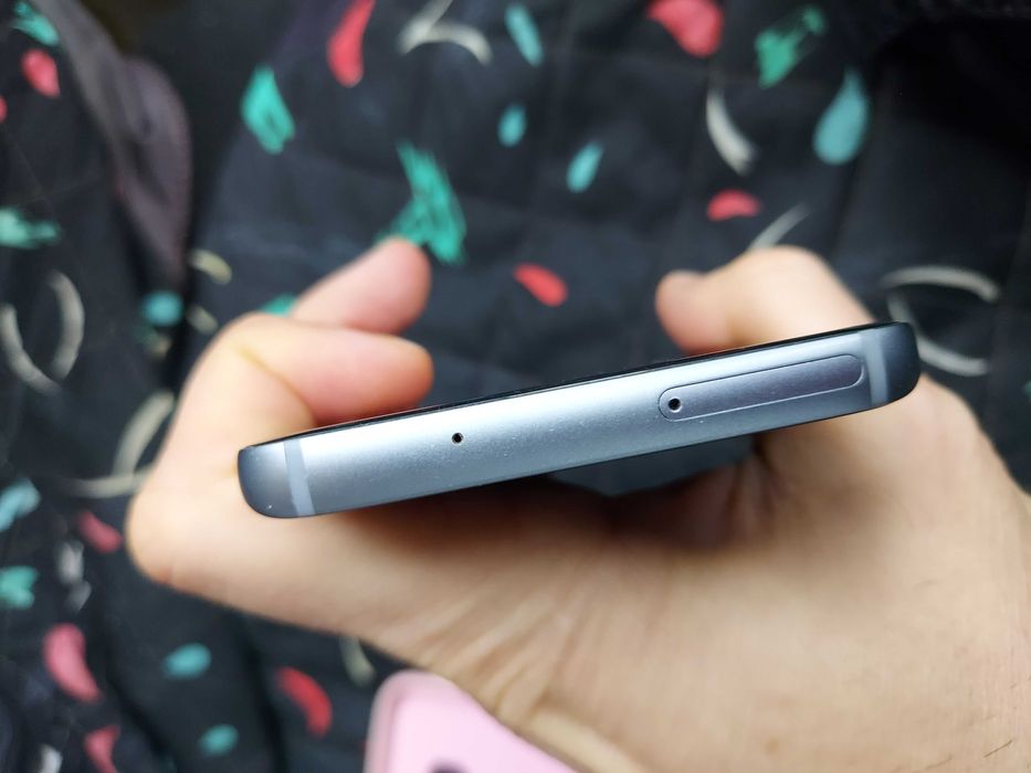 Samsung Galaxy S7  неработещ за части