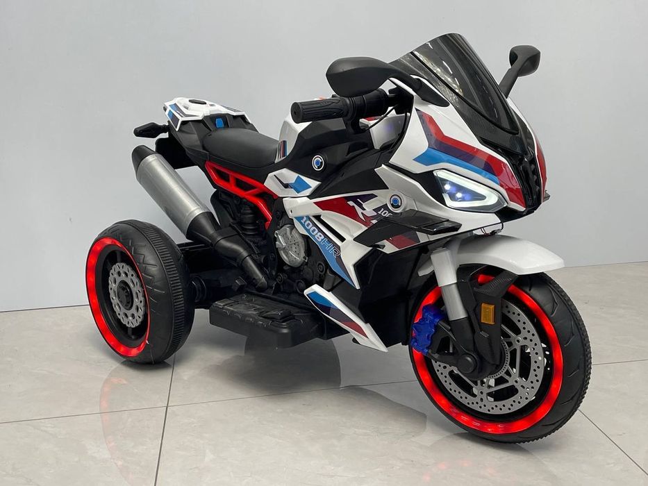 Трехколесный детский мотоцикл