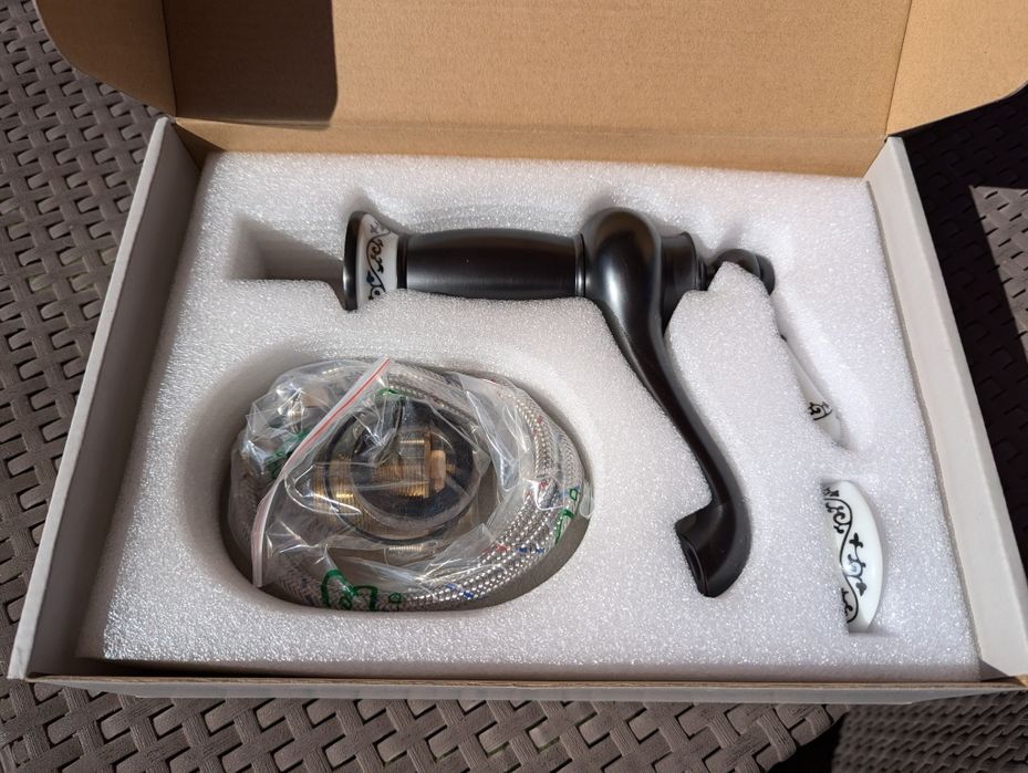 Смесител за мивка