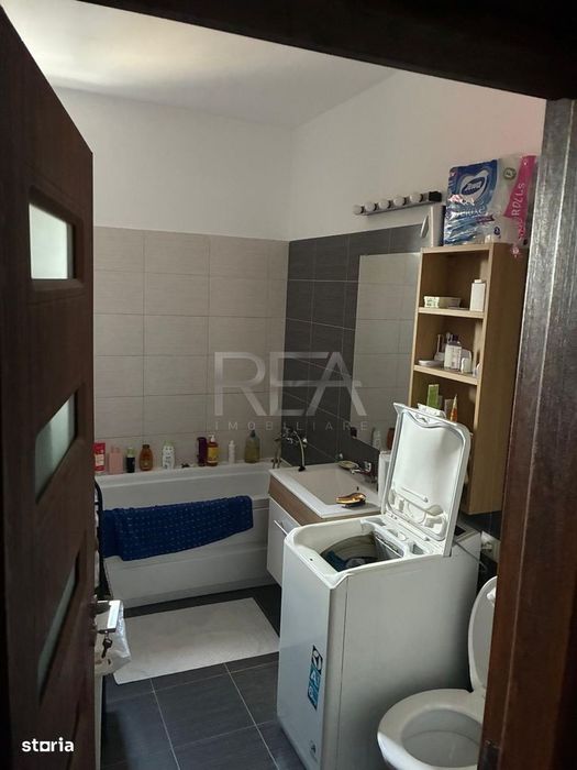 3 camere Titan decomandat, centrala, et. 2, an 2017, 98 mp