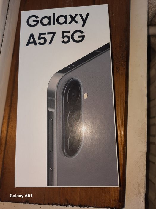 Vând telefon Samsung A57, sigilat, 128gb, gri