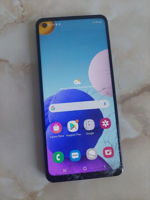 Vând Samsung Galaxy A21s (spart dar perfect funcțional) //poze reale
