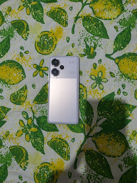 Redmi Note 13 Pro 5G смартфон 

Телефон в отличном состоянии, работает