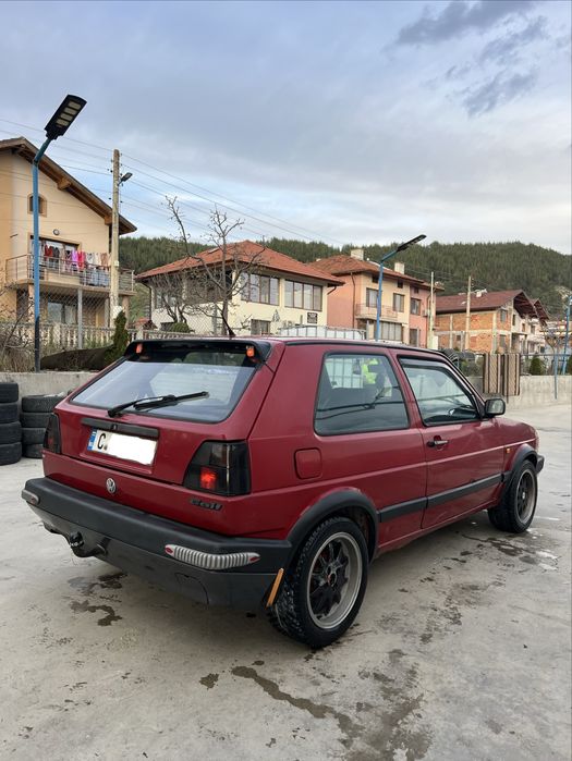 Golf 1.6 TD 1991 година