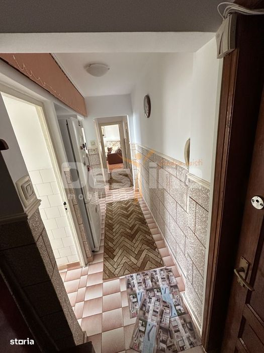 Apartament cu 3 camere de vânzare – Zona Casa de Cultură, Constanța