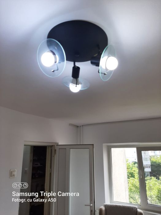 Corpuri de iluminat/ lustre/aplici