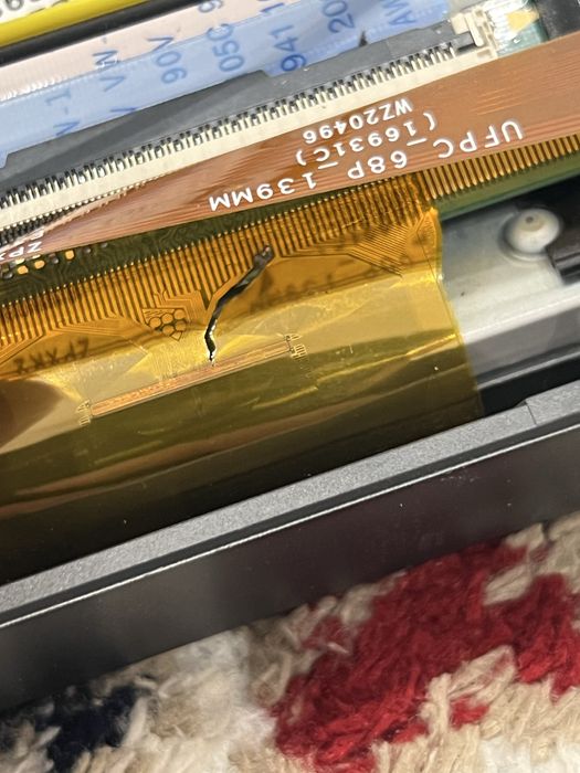 Телевизор на запчасти