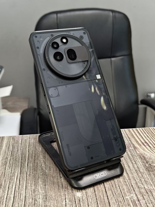 Nothing Phone 3a PRO / 256GB / 12GB+2 RAM
