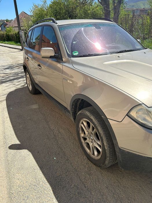 BMW X3 an 2008, Panorama