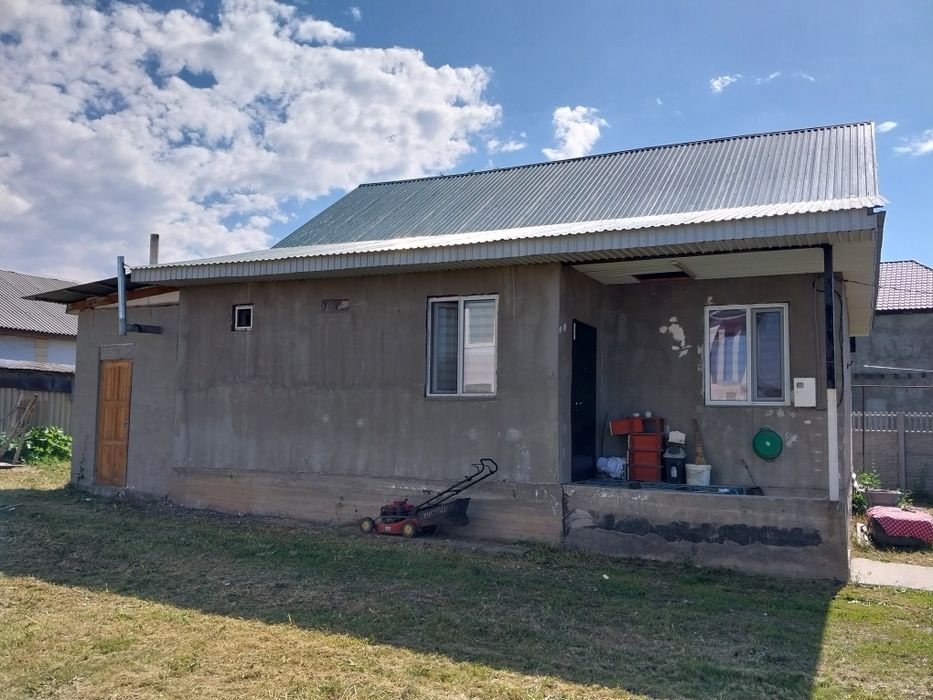 Продается 4х комнатный дом 70м² 8 сот