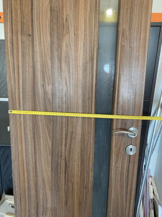 Usa de interior din lemn