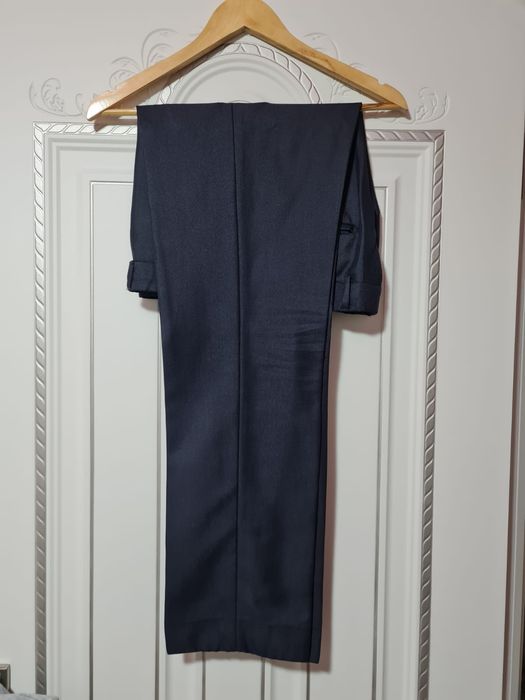 Продам мужской костюм