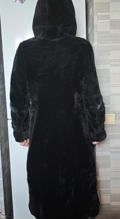 Продам шубу Мутон