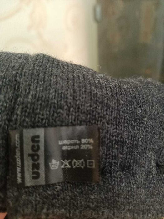 Береты ,шапки  женские  бу