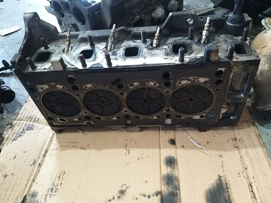 Chiulasa 1.3 mjt fiat doblo 381181215 55193111