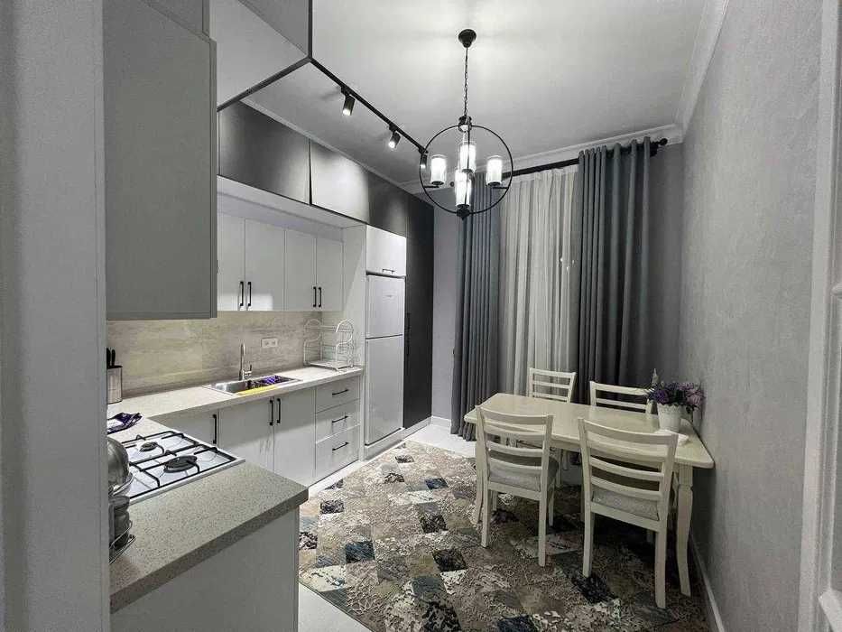 АРЕНДА! 2х ком кв на Максим-горький Буз-базар УСПЕЙТЕ!!