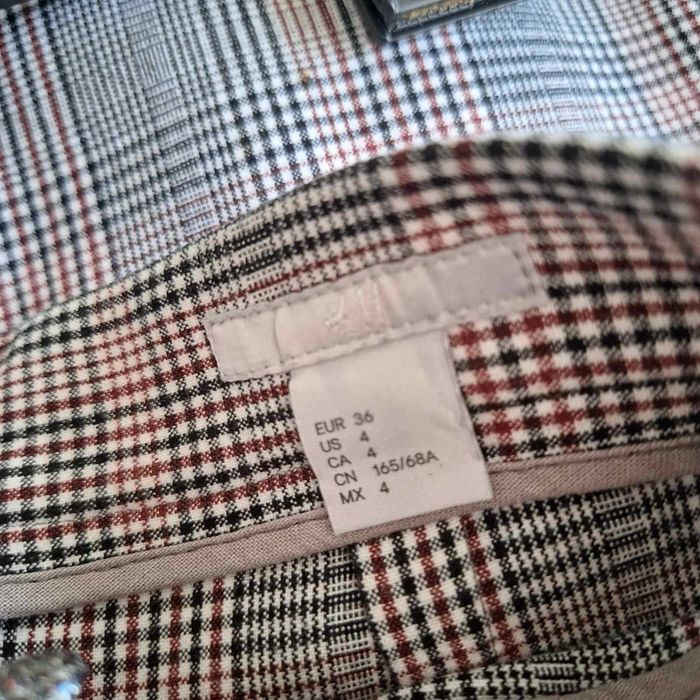 Дамска пола от H&M