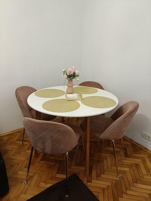 Apartament in regim hotelier