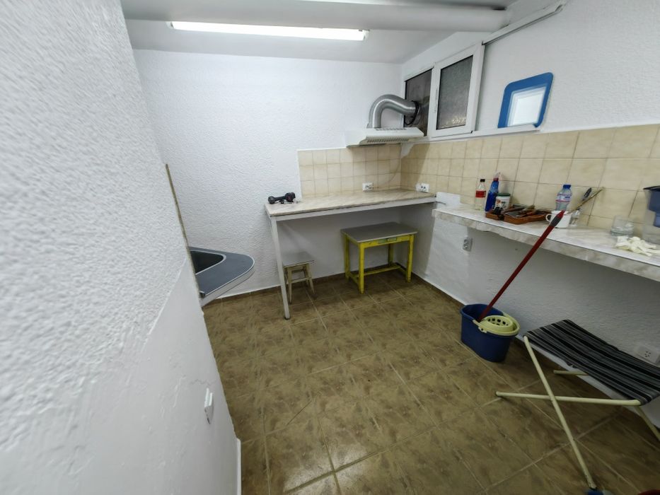 Дава се под наем Магазин в Ямбол, Боровец - 17 кв.м за 127.5 € - Снимка #7