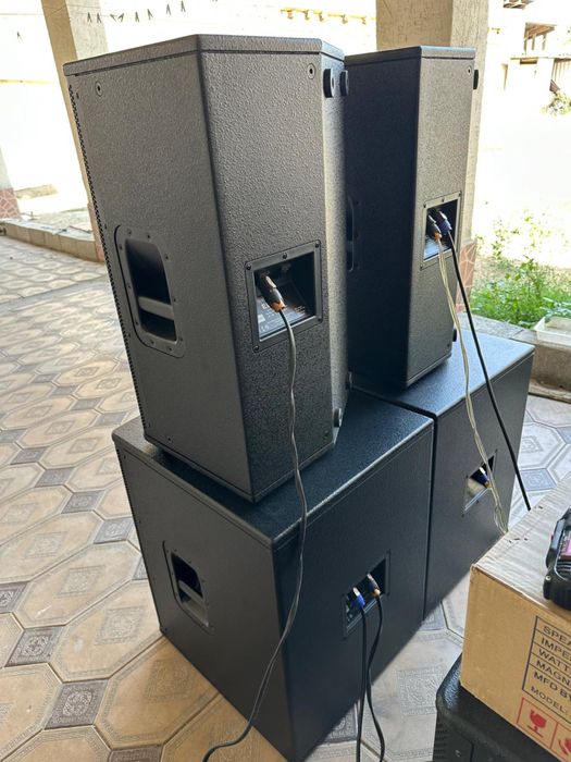 Electro voice Elx комплект