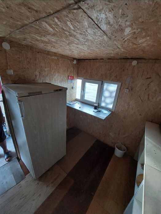 Продам Вагончик 4х2.5 метра