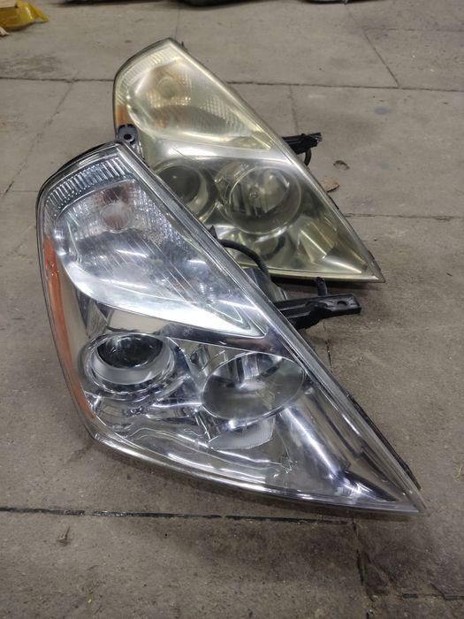 Фара Kia Carnival