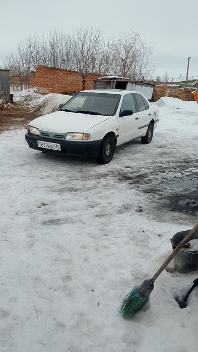 Продам нисан примера p10кусове