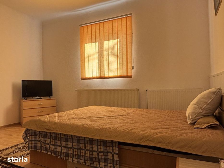 Apartament la casă, 2 camere, zona Lupeni