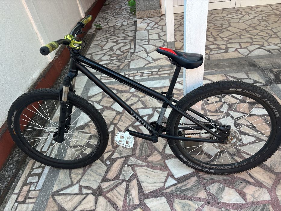 Vand bicicleta ca noua, folosita foarte putin