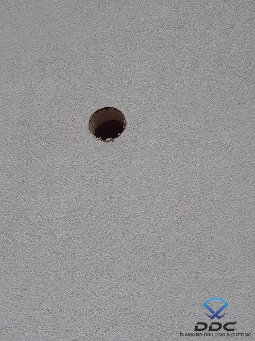 Carotare gauri / gaura hota centrala aer conditionat aerisire