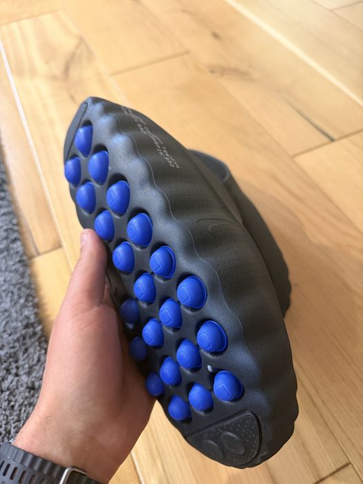 Nike mind noi cu eticheta