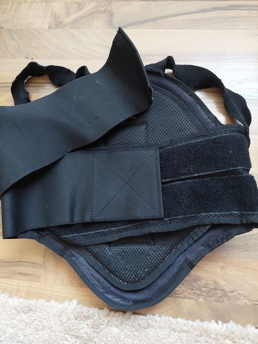 Protectie spate ideal calarie,echitatie,moto etc