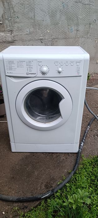 Продам стиральную машину