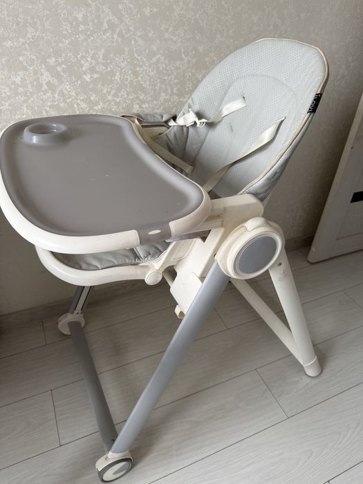 Срочно продам стульчки и вклосипед