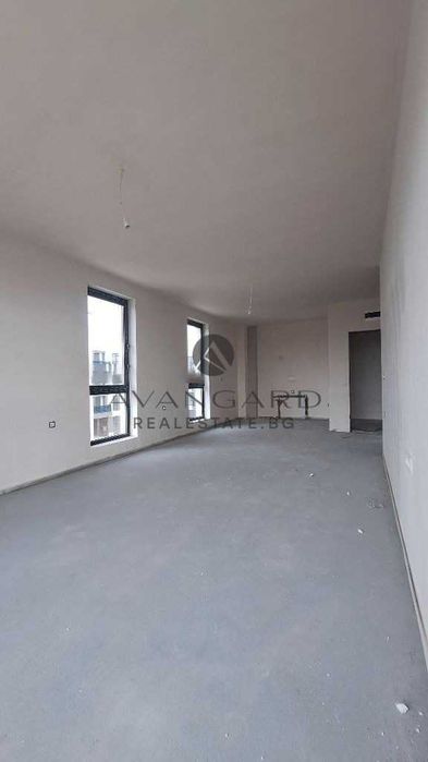 Продава се Двустаен апартамент в Пловдив, Остромила - 75 кв.м за 1564 €/кв.м - Снимка #3