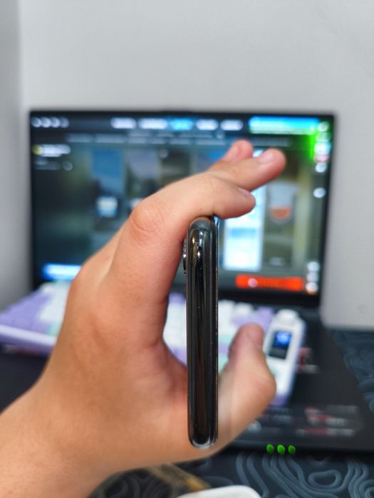 Продам iphone x 64gb