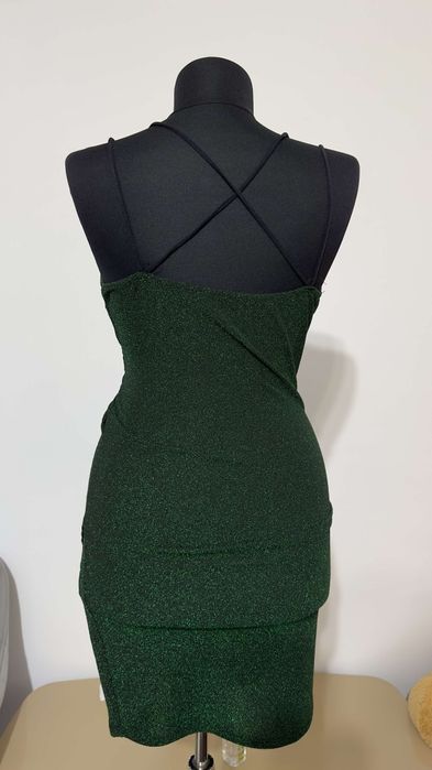 Vând rochiță de ocazie