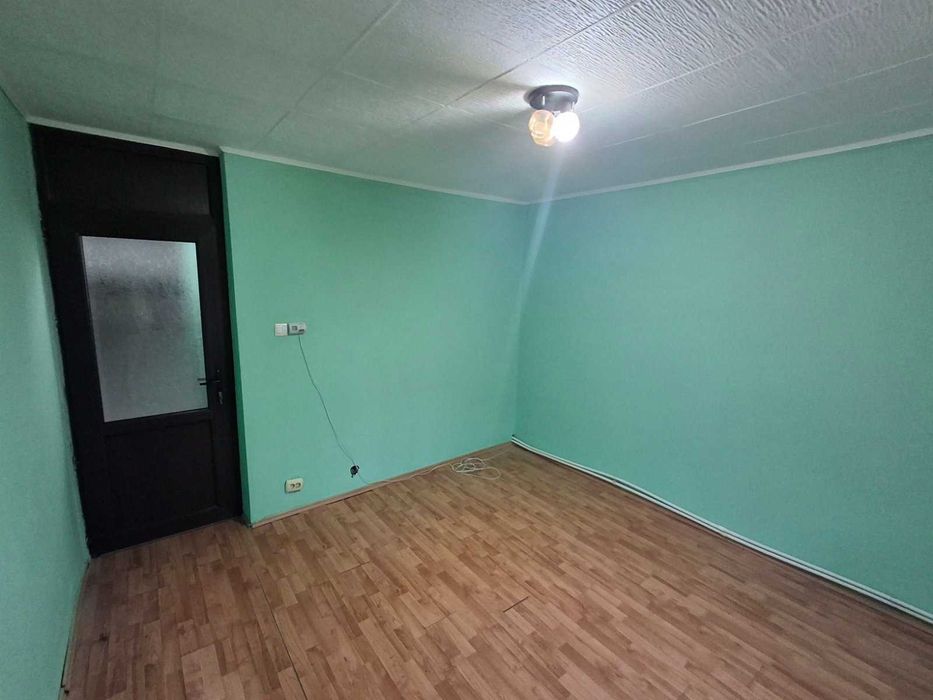 Vand apartament 2 camere Calarasi