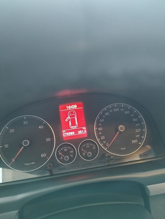 Volkswagen Touran 2.0 tdi DSG 6