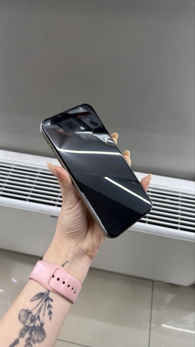 Iphone 15 pro max , продам б/у , в идеале